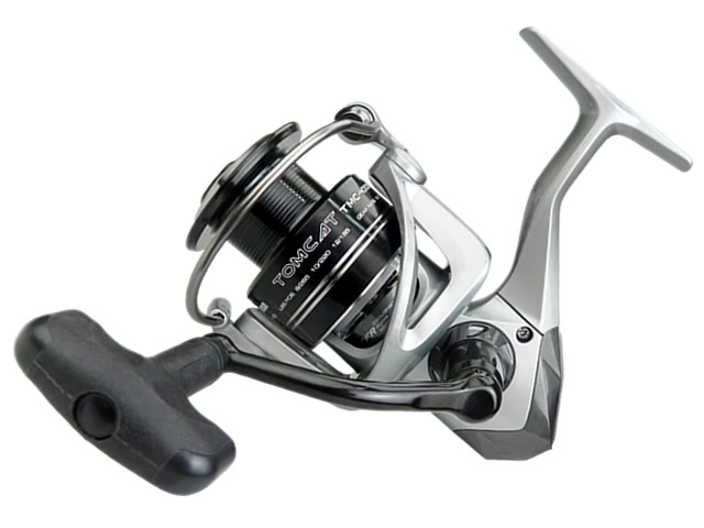 Molinete Okuma Tomcat