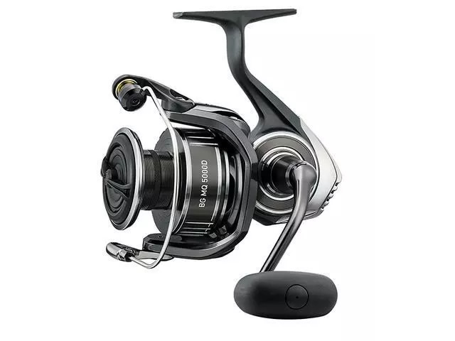 Molinete Daiwa BG MQ
