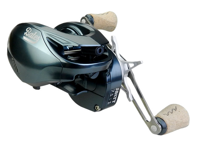 Carretilha Bates The Salty 150