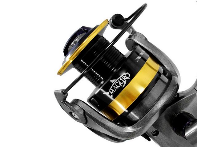 Kit Molinete Albatroz Maguro 3000 + Vara Albatroz Badejo 3002 15-25Lb (3,00m) - Molinete