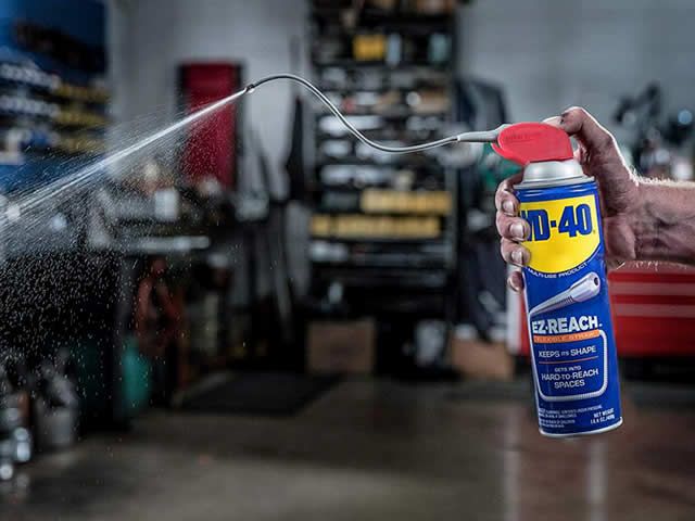 Óleo Lubrificante EZ-Flex Multiuso WD-40 Spray e Jato Flexível - 400ml